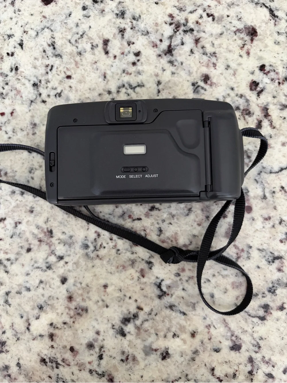 Vintage Minolta Freedom Dual C Quartz Date AF 35mm Film Camera Black Untested